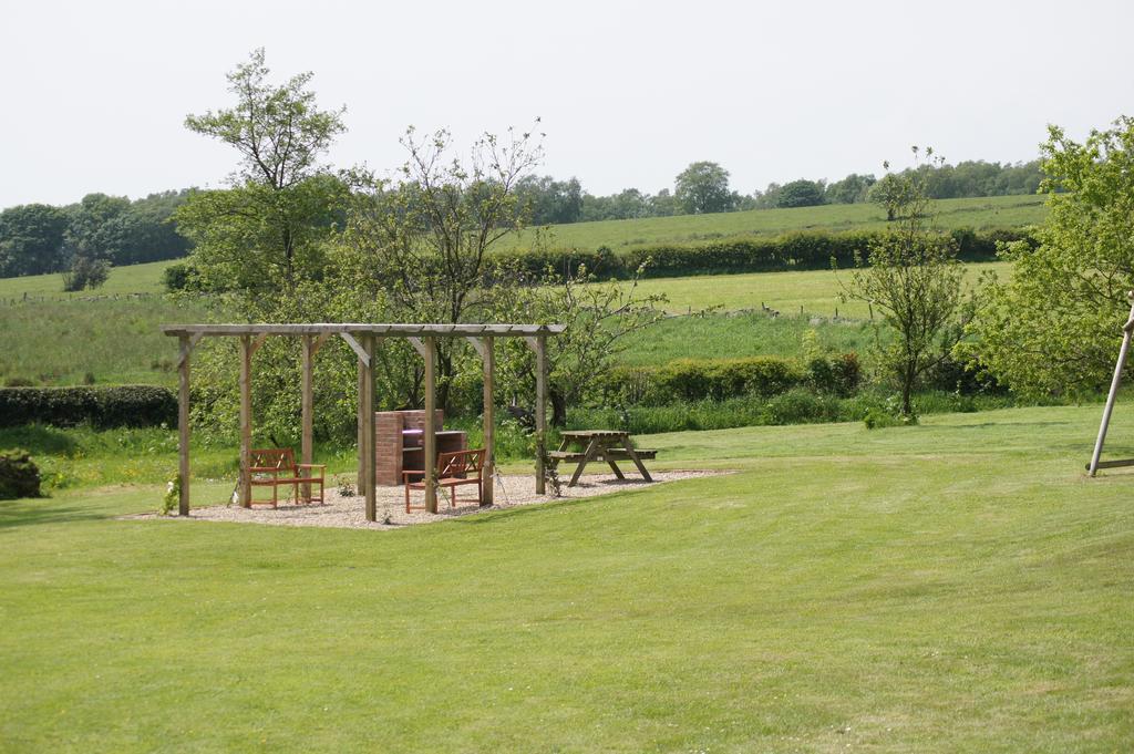 Rawcliffe House Farm Villa พิกเคอริง ภายนอก รูปภาพ